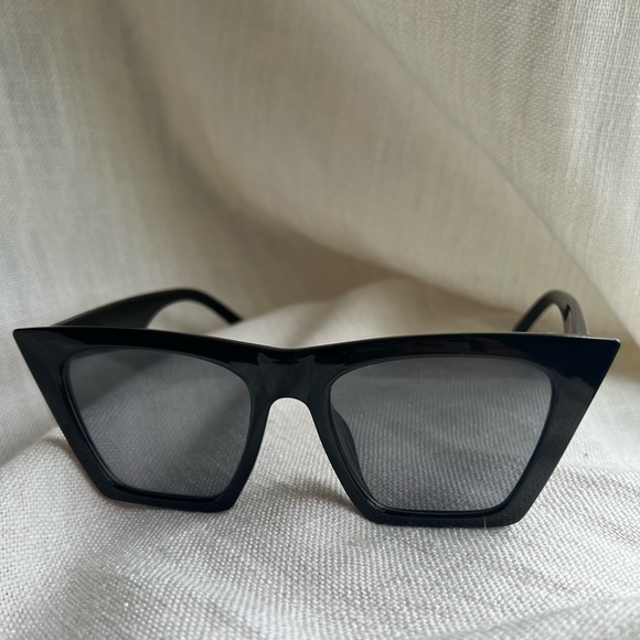 meller Accessories - Black Arch Sunglasses